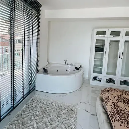 Apartamento Mit Whirlpool - Blick Auf Das Goldene Horn *